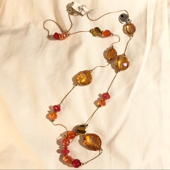 NWT Shop Style Coral/ Gold Necklace and Earring set - Picture 6 of 11